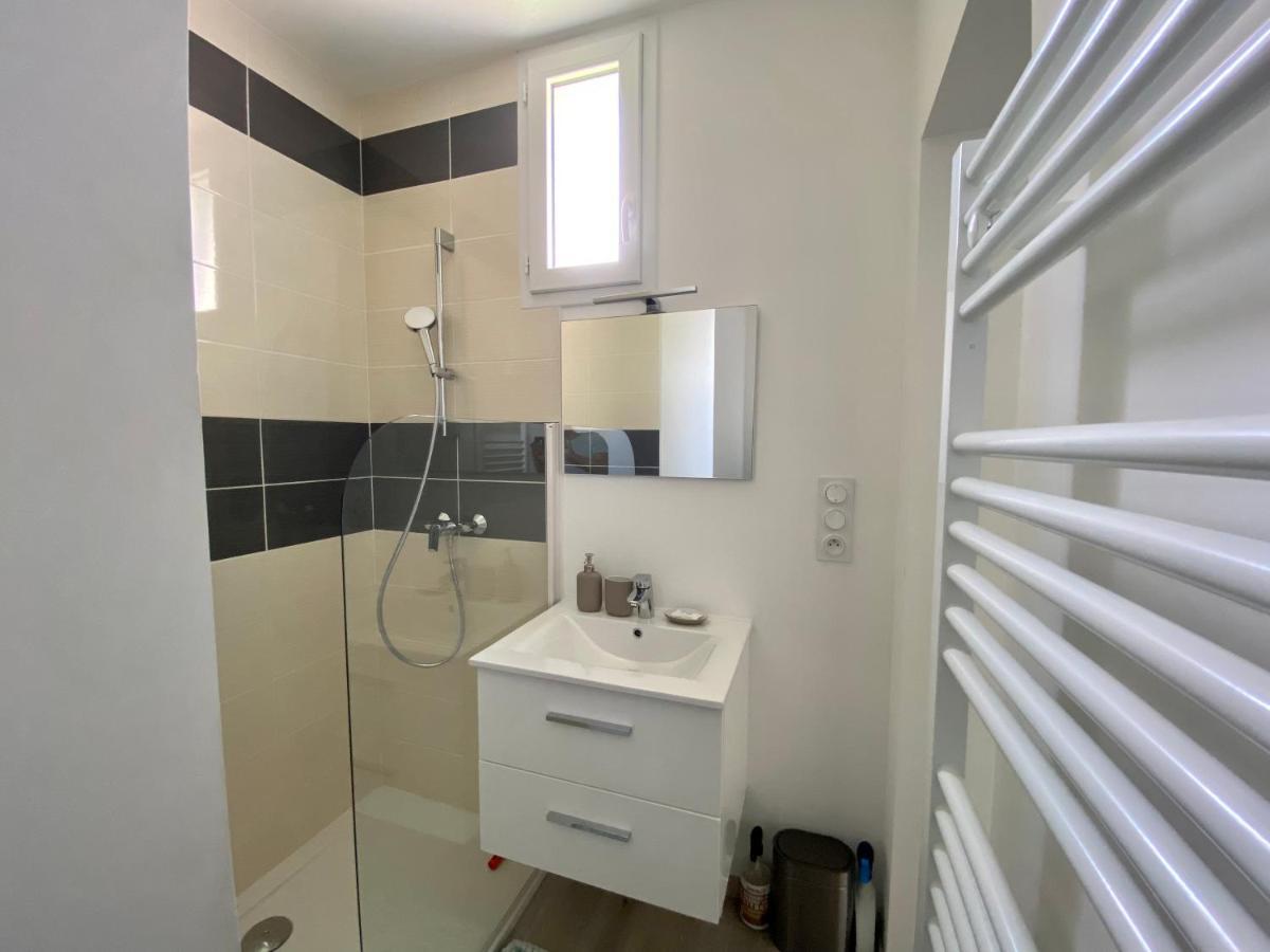 Jiwe Villa Chilleurs-aux-Bois Luaran gambar